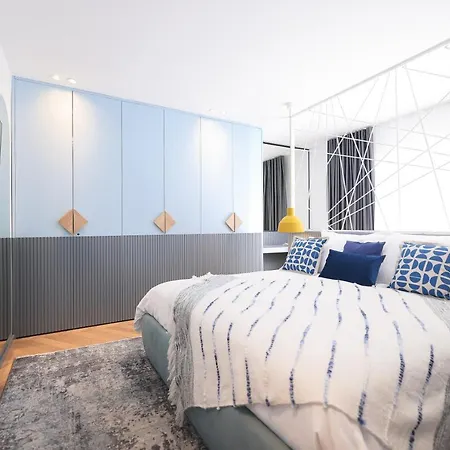 Apartment 11 11